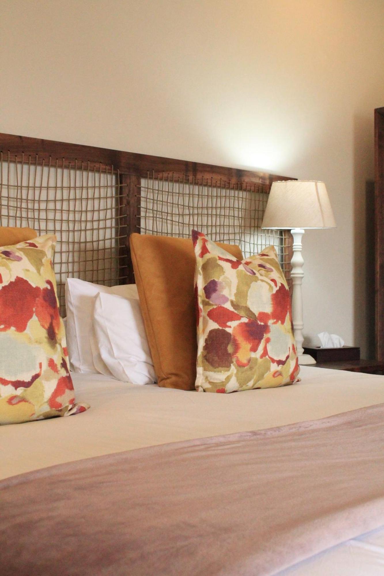 Hilton Bush Lodge & Function Venue Екстер'єр фото